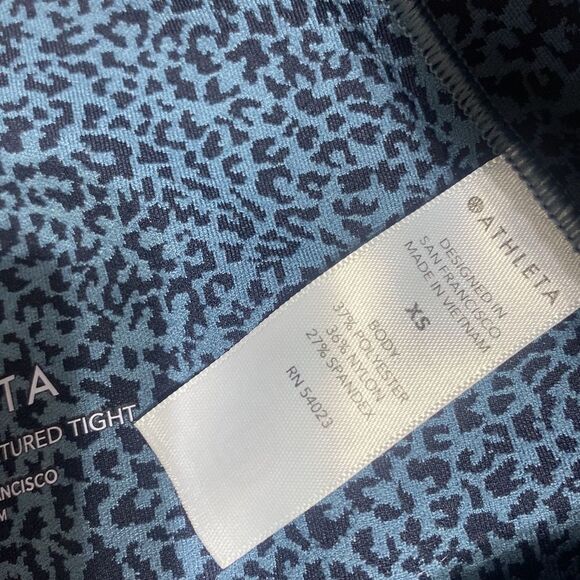 Athleta salutation stash II textured tight size xs blue green 7/8 - Picture 8 of 9